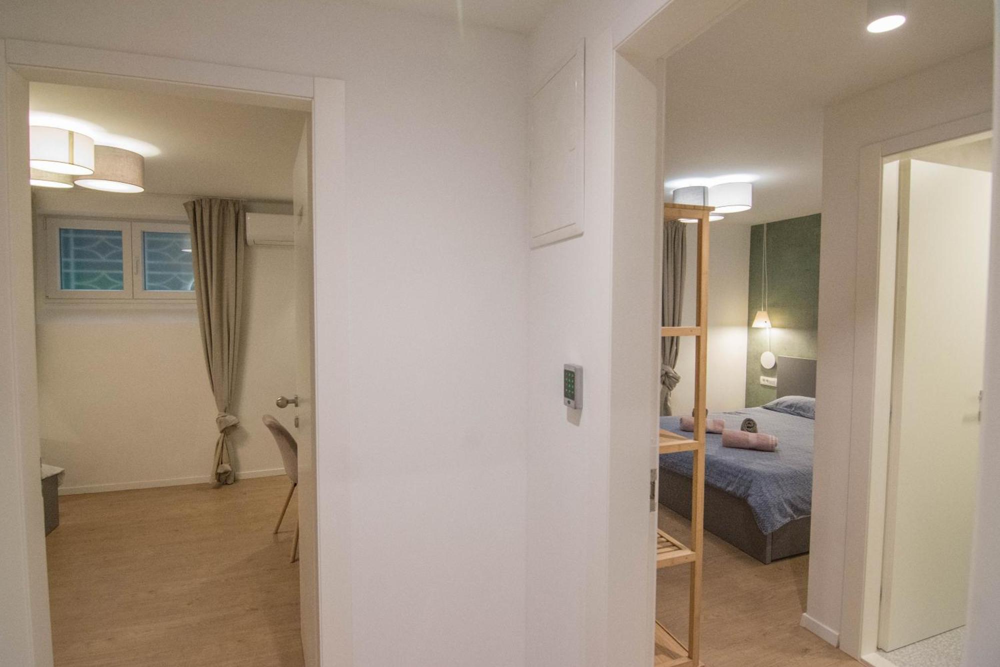 Romiru Rooms And Studio Apartment Split Exterior foto